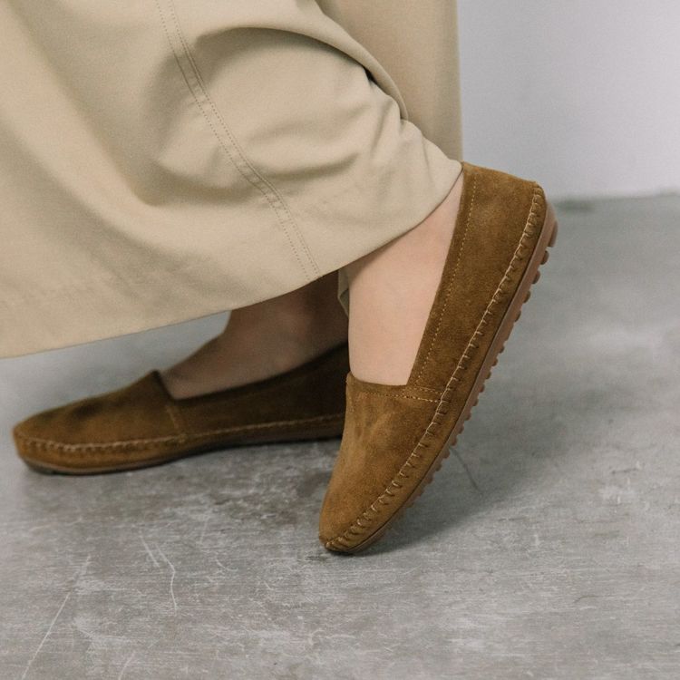 HACHI ナチュラルレザーフラットシューズ|銀座ワシントン 公式サイト